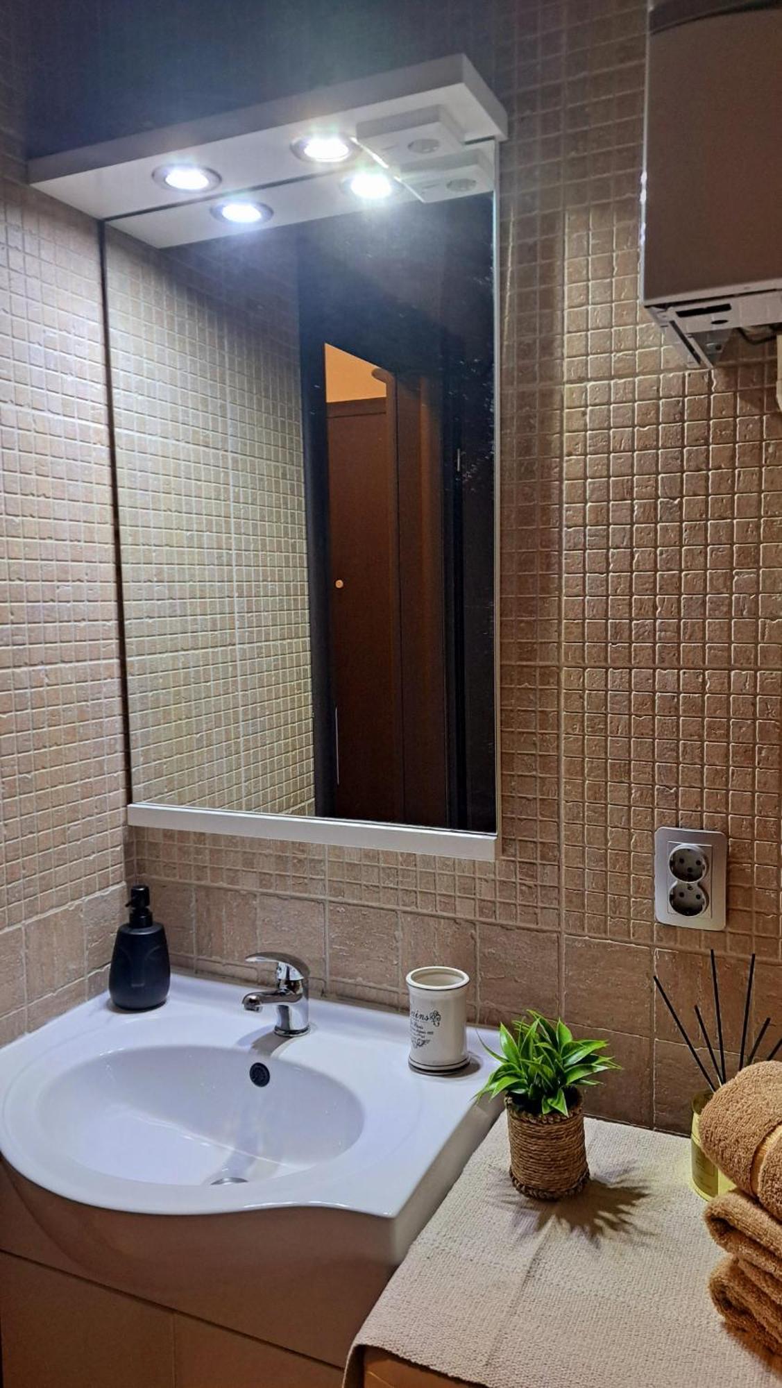 Lera Apartment-Free Public Parking Nearby ซาเกร็บ ภายนอก รูปภาพ