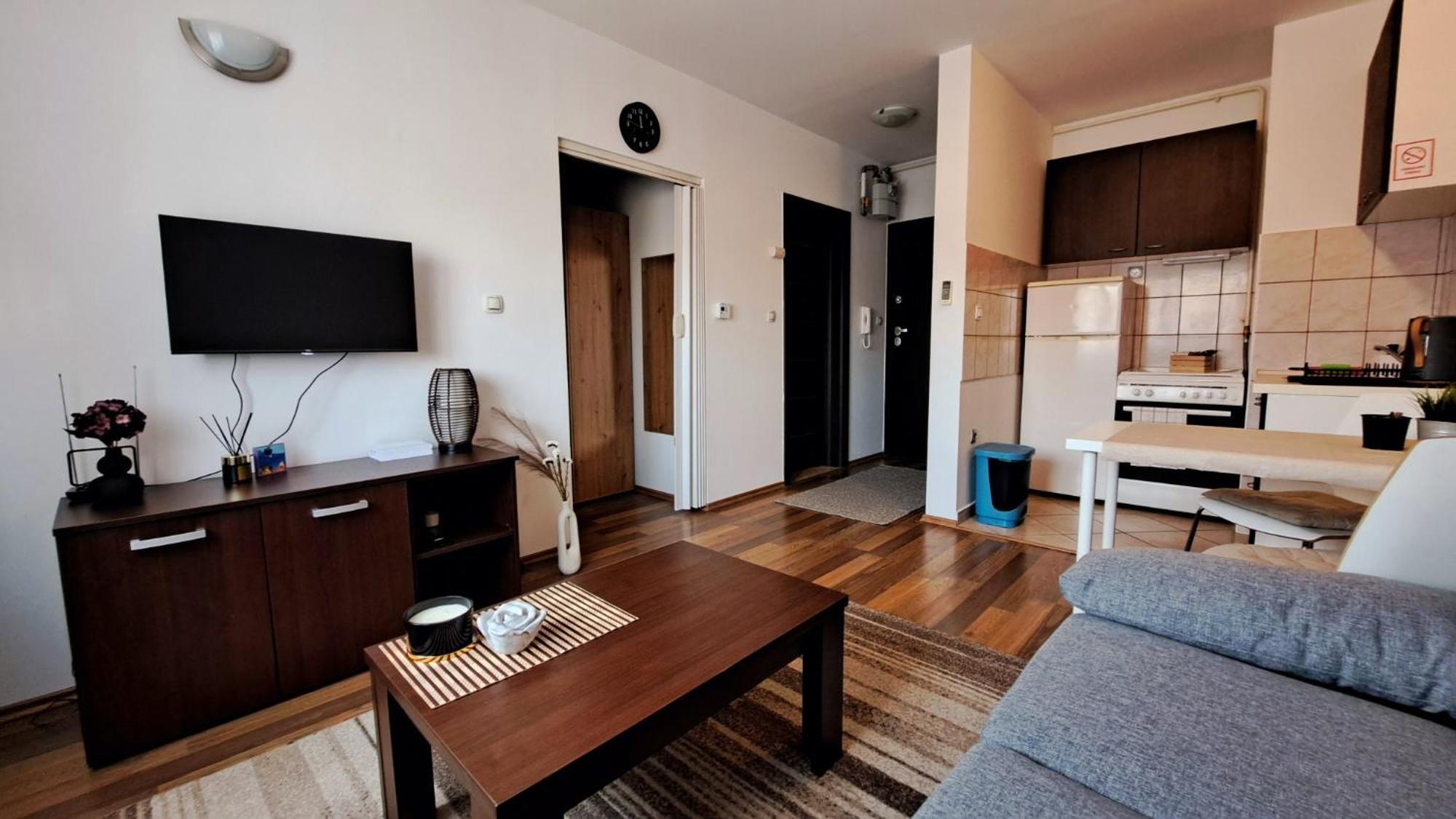 Lera Apartment-Free Public Parking Nearby ซาเกร็บ ภายนอก รูปภาพ